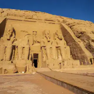 Unforgettable Abu Simbel Day Tour From Cairo By Plane